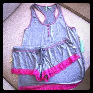 Honeydew pajamas- Size Small- New with tags